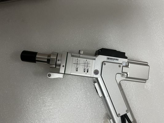 Hotels Handheld Fiber Laser Welding Machine at 1070NM Wavelength 3000W