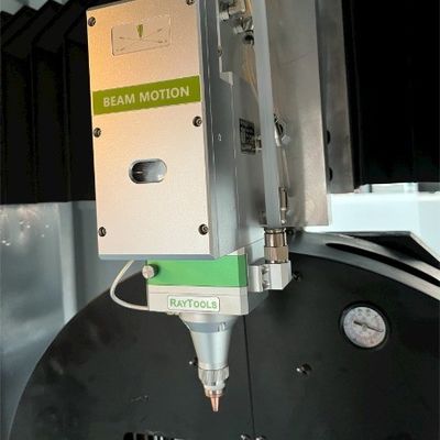 1KW 2000W 3000W 6kw CNC Rotary Device Fiber Laser Tube Cut Iron Pipe Cutting Machine with N2 Control Valve from SMC-Japan