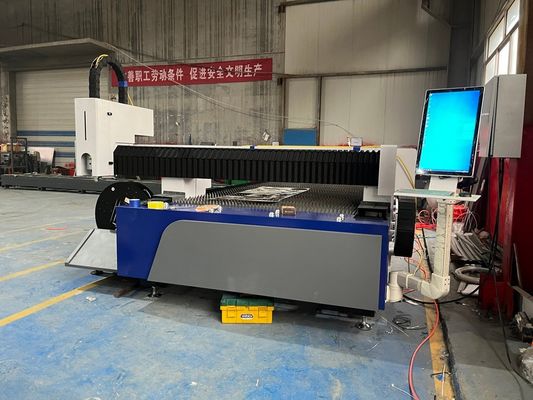 3kw Iron Plate Fiber Laser Cutting Machine with Schneider Electric-France Electrical Components and SMC-Japan N2 Control Valve