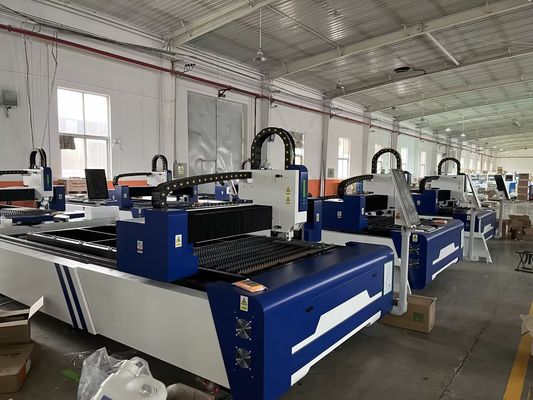 O2 Control Valve High Stability 6kw 3015 Fiber Laser Metal Cutting Machine for Steel Iron Metal Sheet
